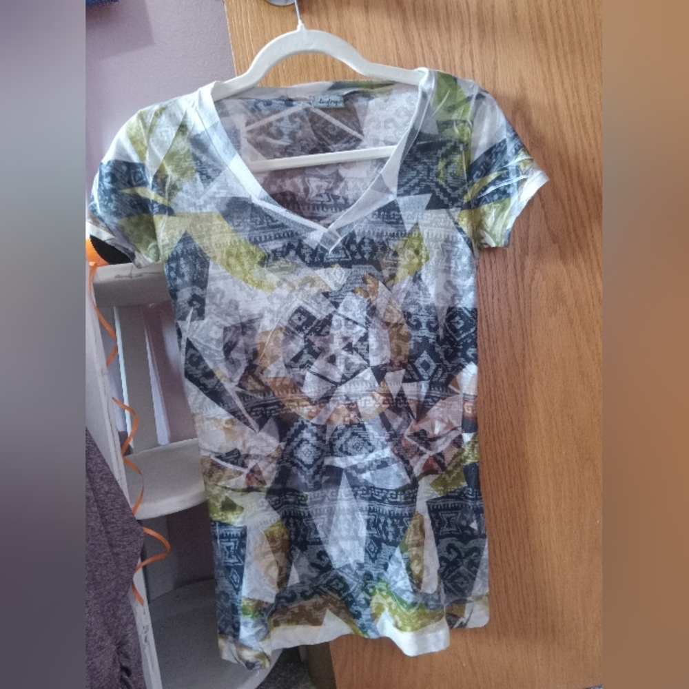 T shirt